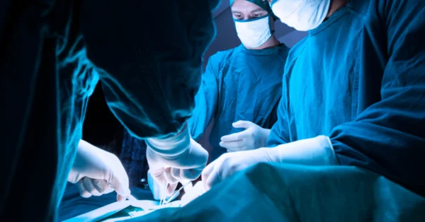 Wyjątkowa operacja nowotworu kości w Instytucie Matki i Dziecka