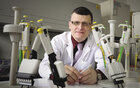 dr Paweł Grzesiowski