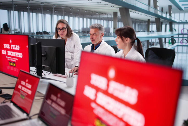 Nowy portal pomoże przychodniom, szpitalom i aptekom odpierać cyberataki