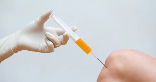 Komisje bioetyczne wydają negatywne decyzje. Awantura o terapie komórkami macierzystymi