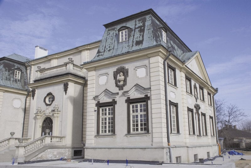 Ryc. 1. Samorząd lekarski urzęduje w rezydencji Lubomirskich.