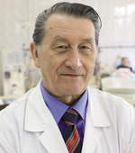 Small mysliwiec1 portret opt